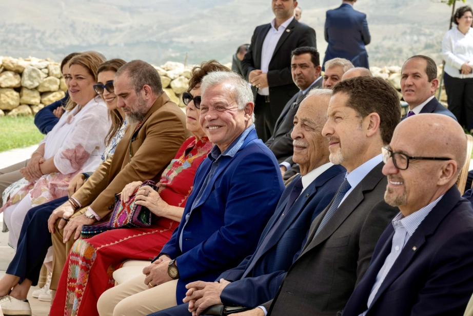 inaugurated-the-second-phase-of-the-royal-botanic-garden-in-tal-al-rumman5.jpeg