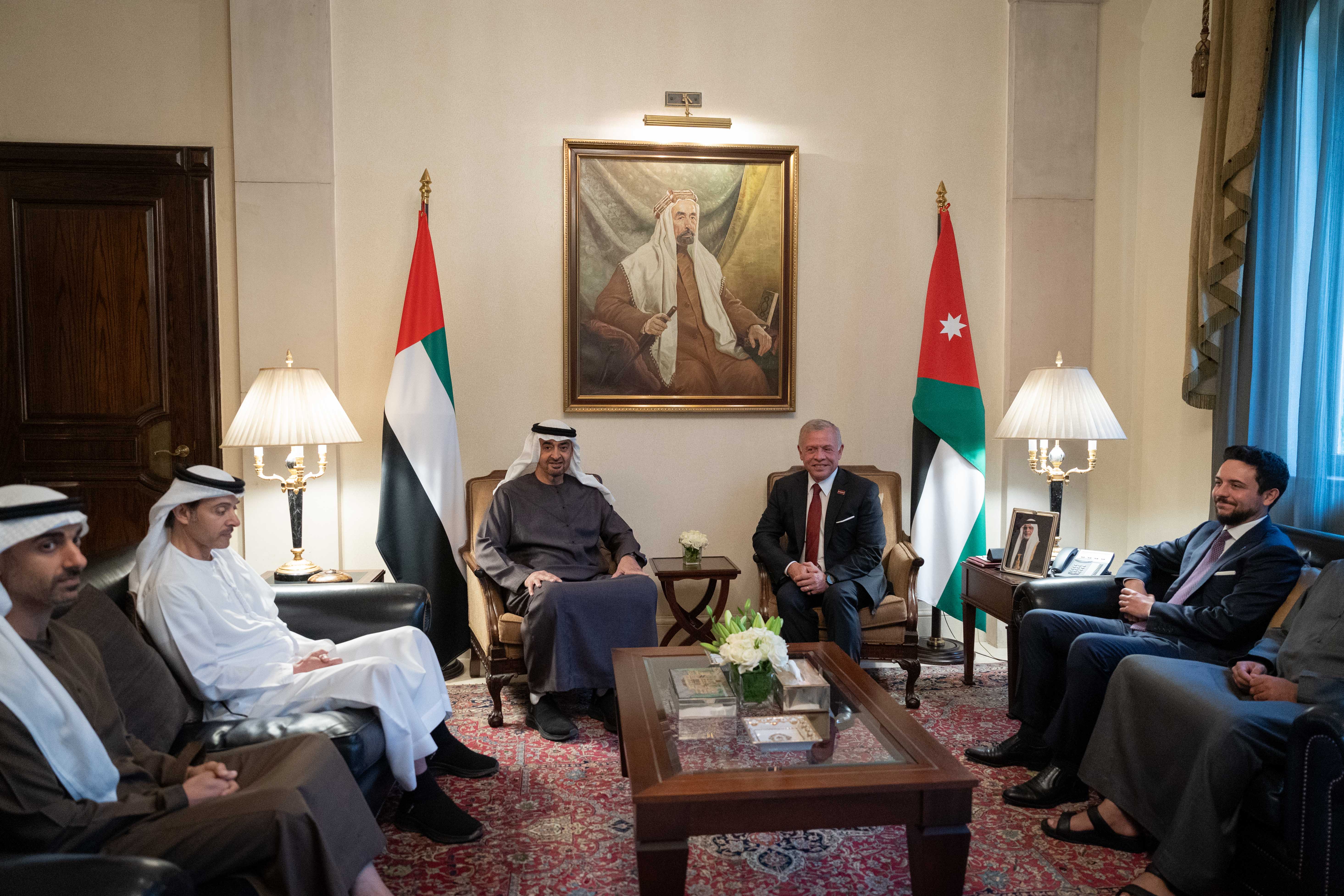 From His Majesty King Abdullah II’s meeting yesterday with United Arab Emirates President Sheikh Mohamed bin Zayed Al Nahyan at Basman Palace, attended by His Royal Highness Crown Prince Al Hussein