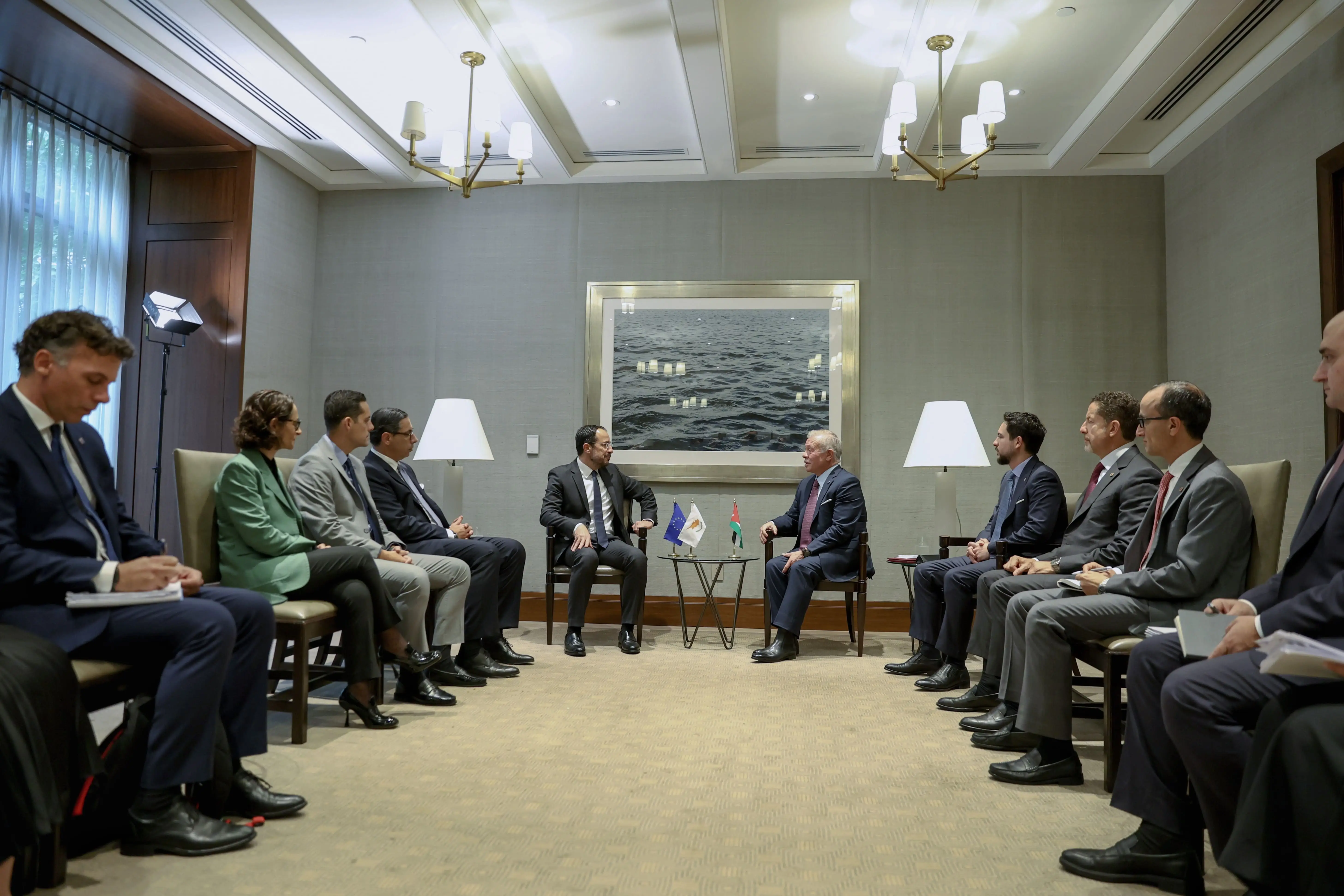 His Majesty King Abdullah II stressed the urgent need to exert every possible effort to end the Israeli offensive in Gaza, during discussions held on the margins of the United Nations General Assembly in New York, attended by His Royal Highness Crown Prin