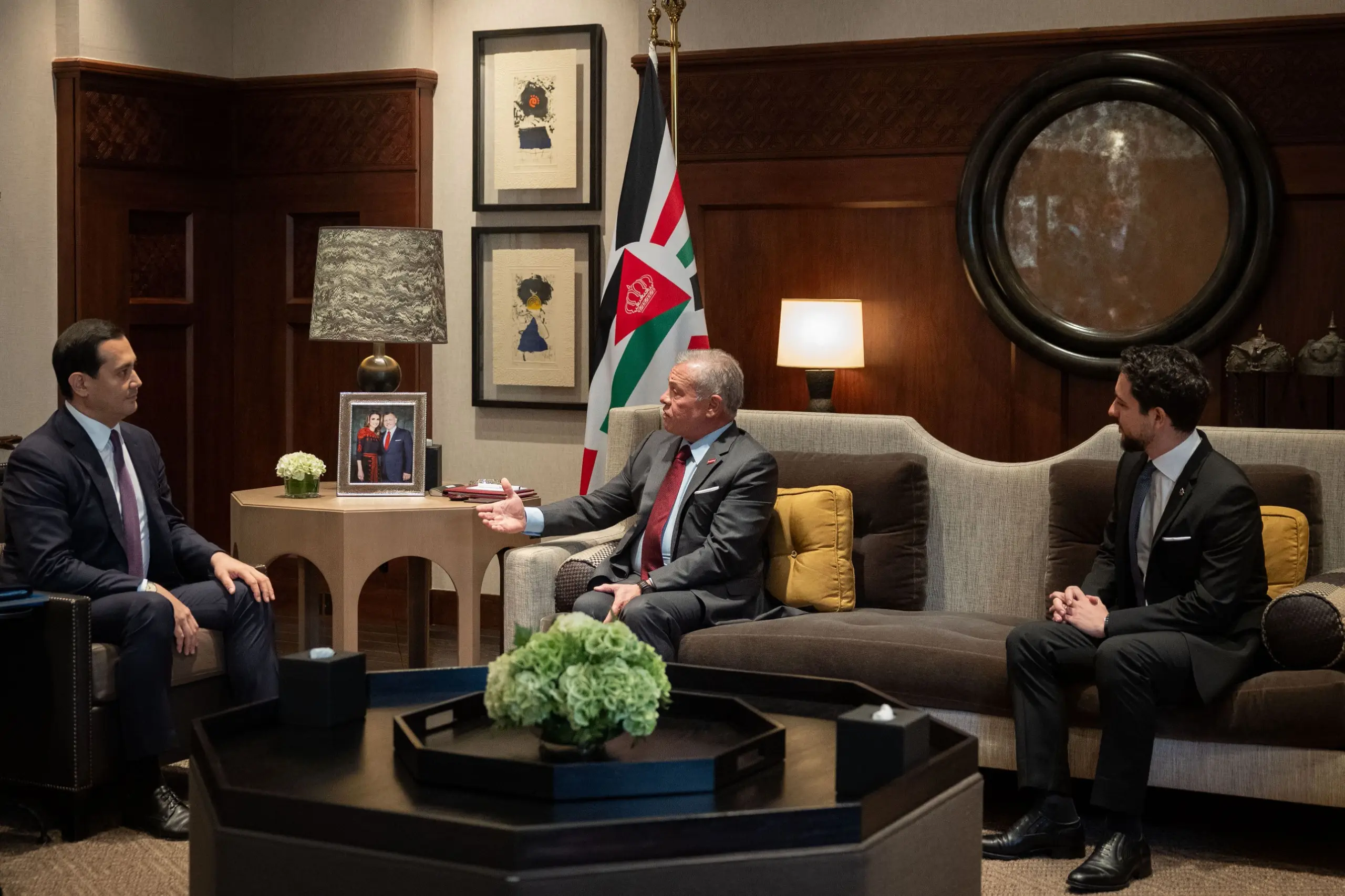 His Majesty King Abdullah II, accompanied by His Royal Highness Crown Prince Al Hussein, received Adviser to the President of Uzbekistan on Strategic Development Sardor Umurzakov, highlighting the importance of continued coordination between the two count