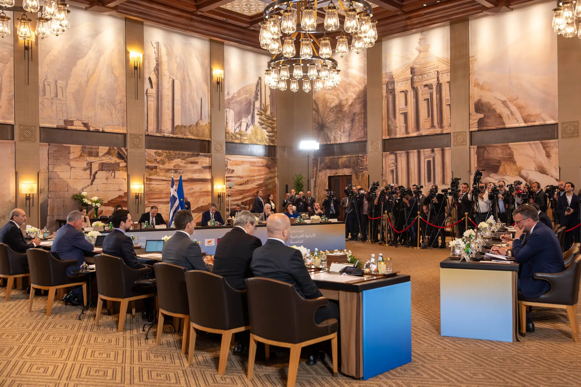 King, Cyprus president, Greece PM hold trilateral summit in Amman