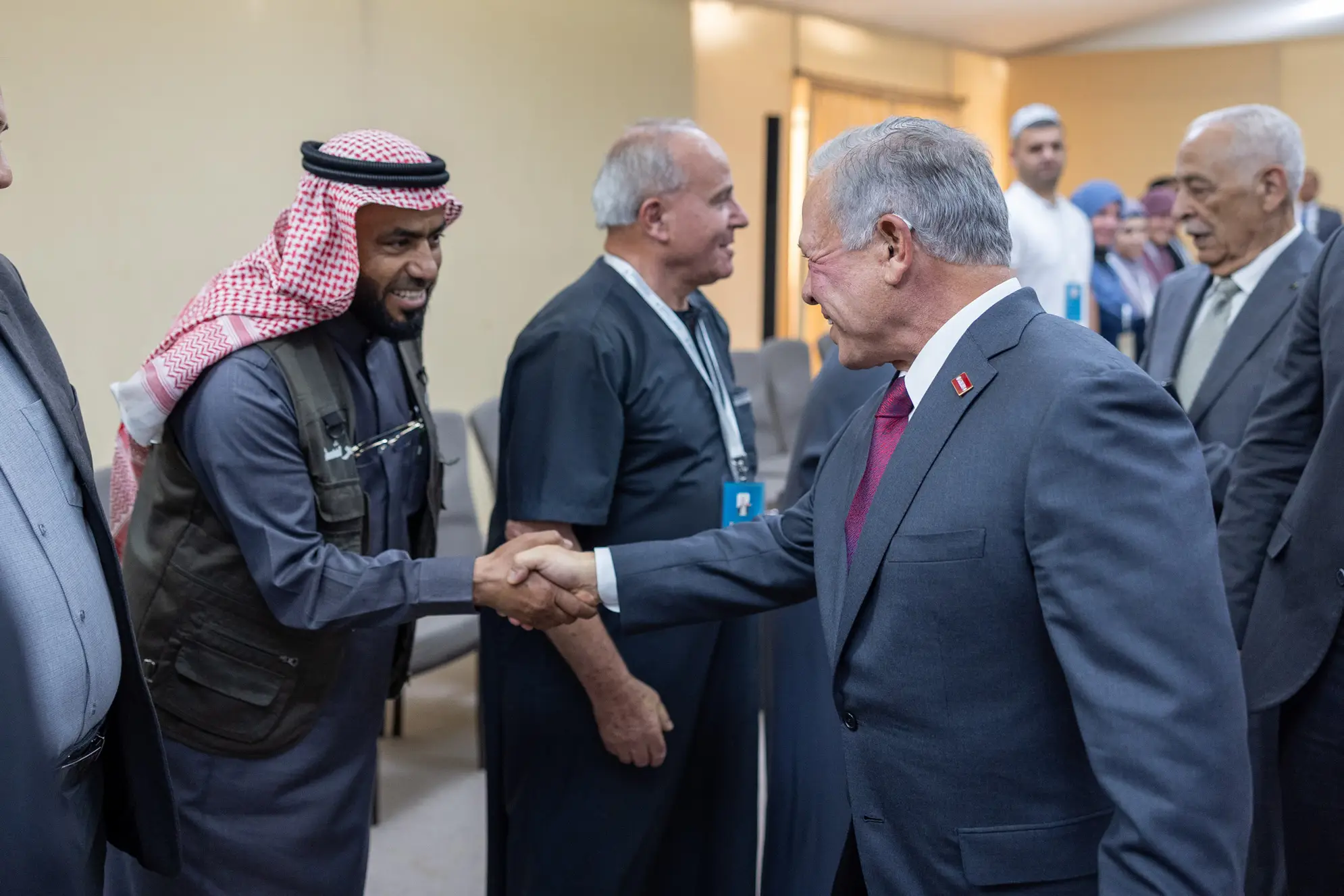 king-sees-off-hajj-pilgrims-of-martyr-families-may-2026-2.jpg