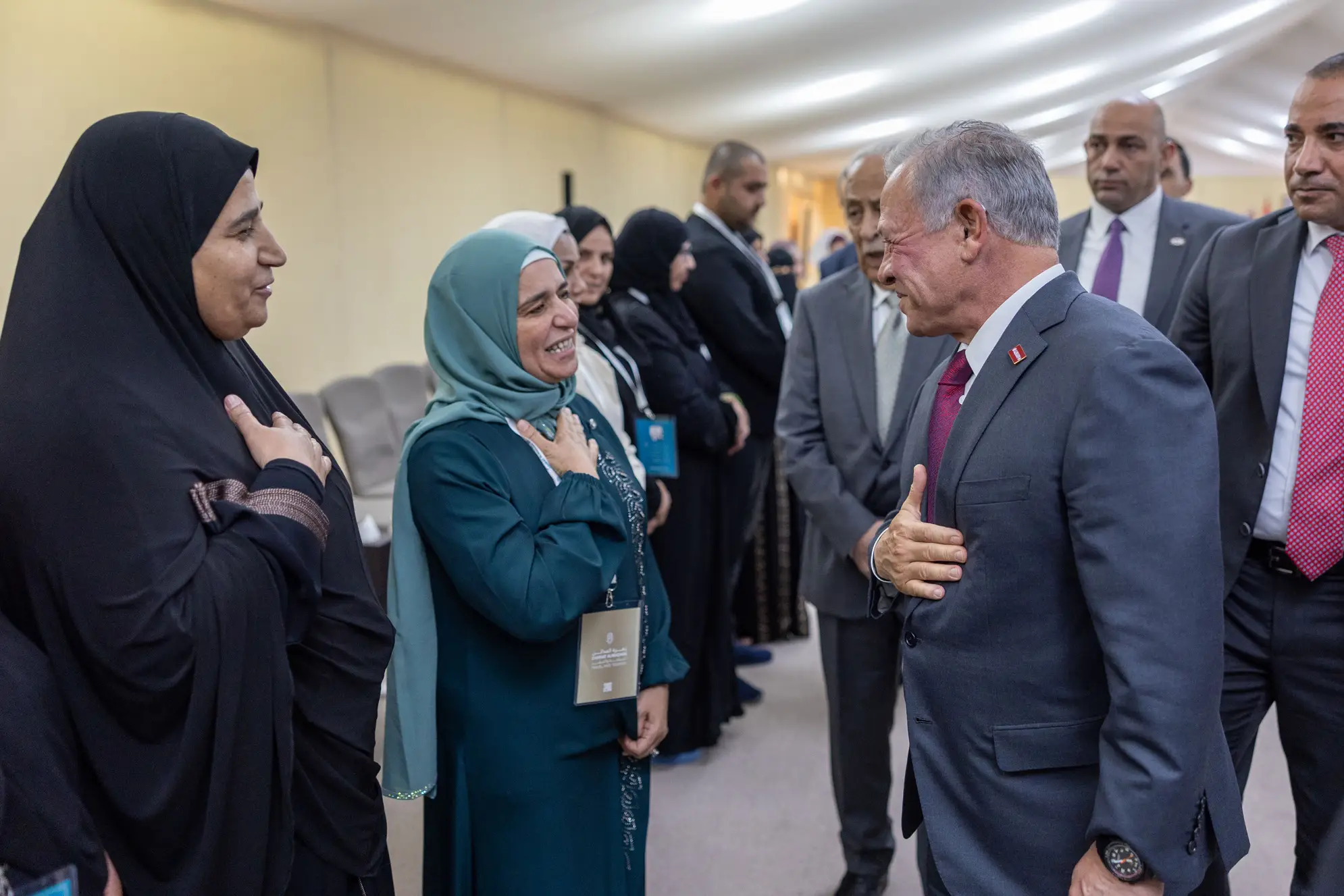 king-sees-off-hajj-pilgrims-of-martyr-families-may-2026-4.jpg