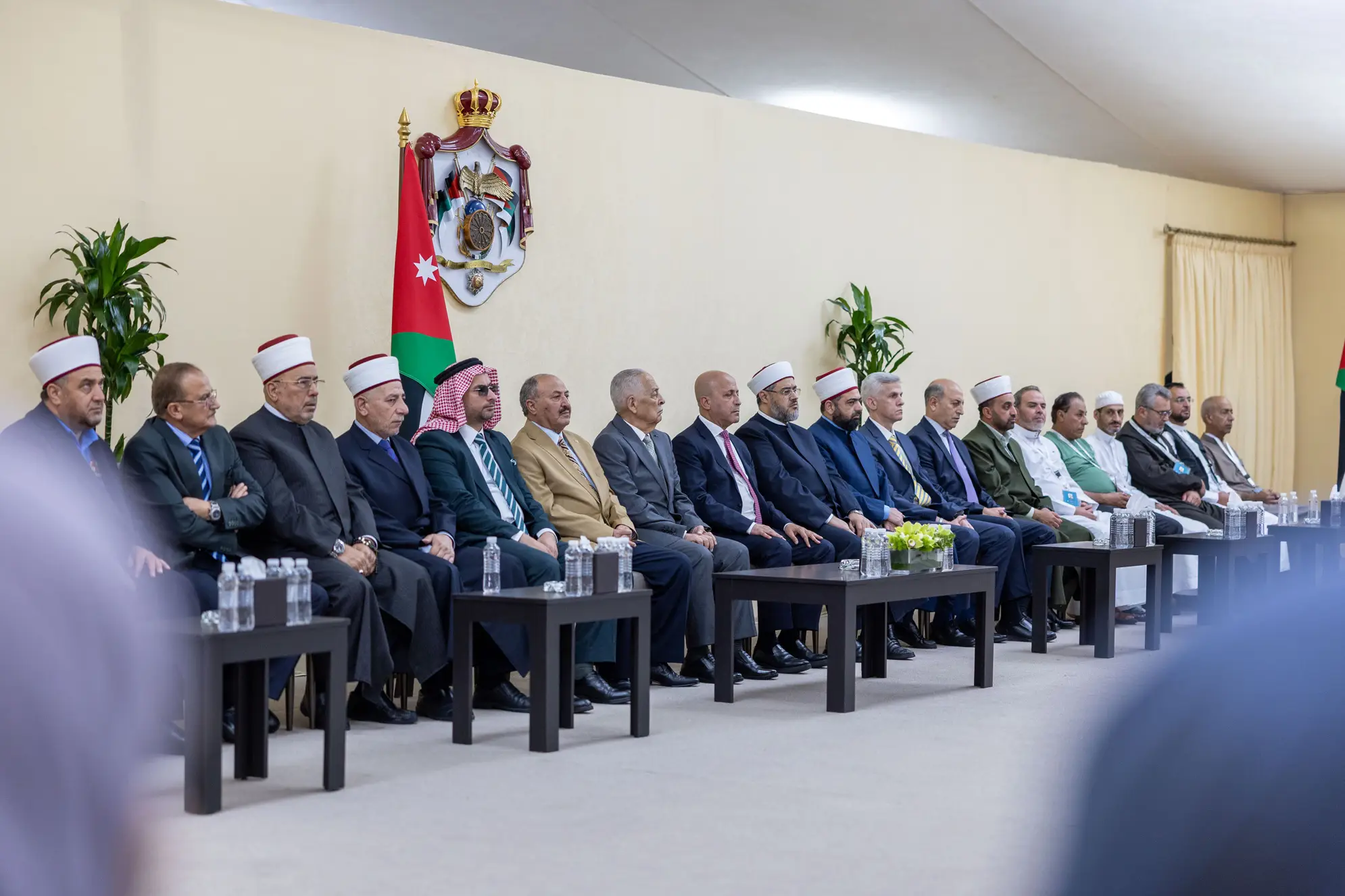 king-sees-off-hajj-pilgrims-of-martyr-families-may-2026-9.jpg