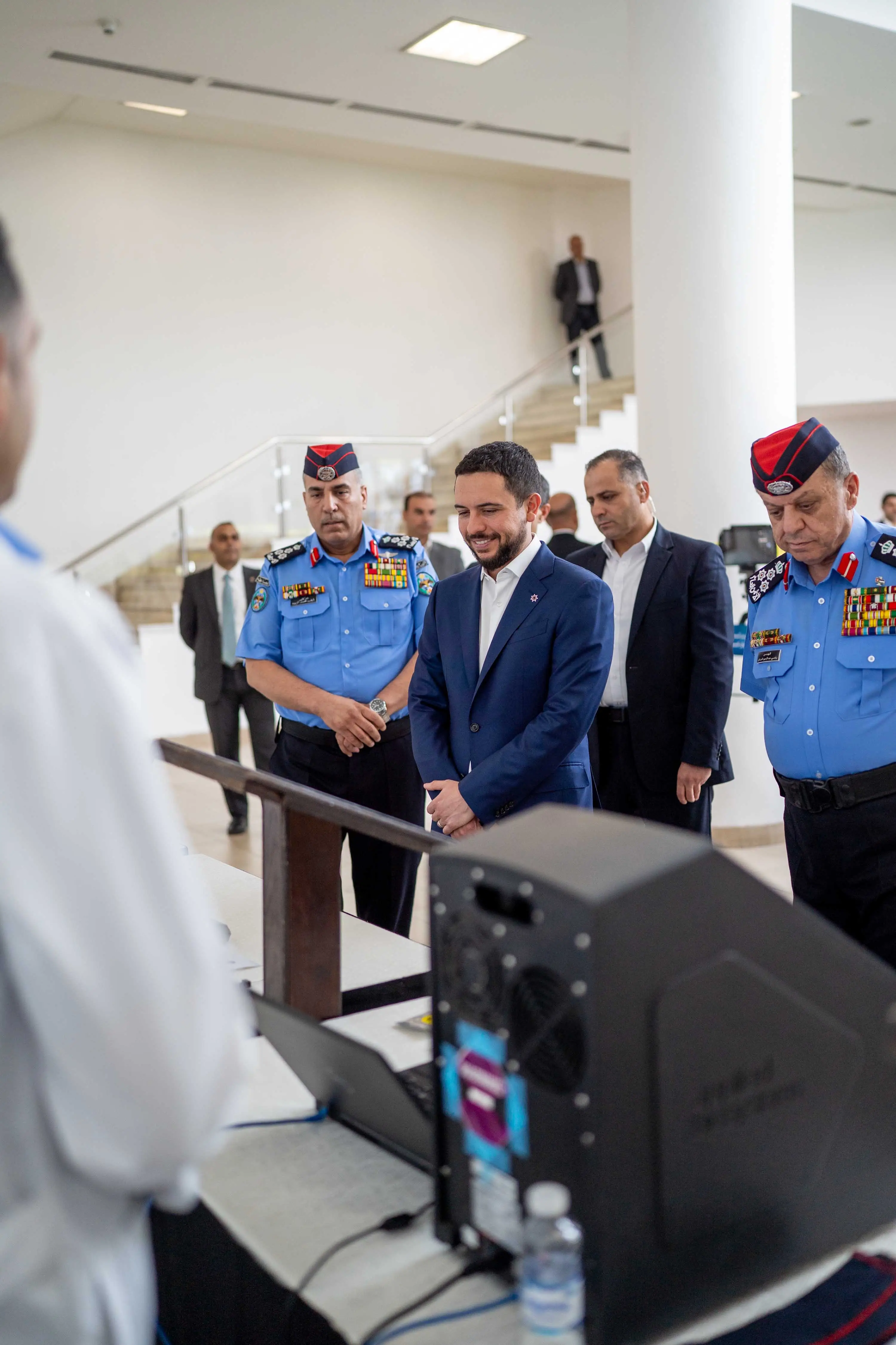 his-royal-highness-crown-prince-al-hussein-the-regent-visits-the-public-security-directorates-forensic-laboratories-department-2.jpg