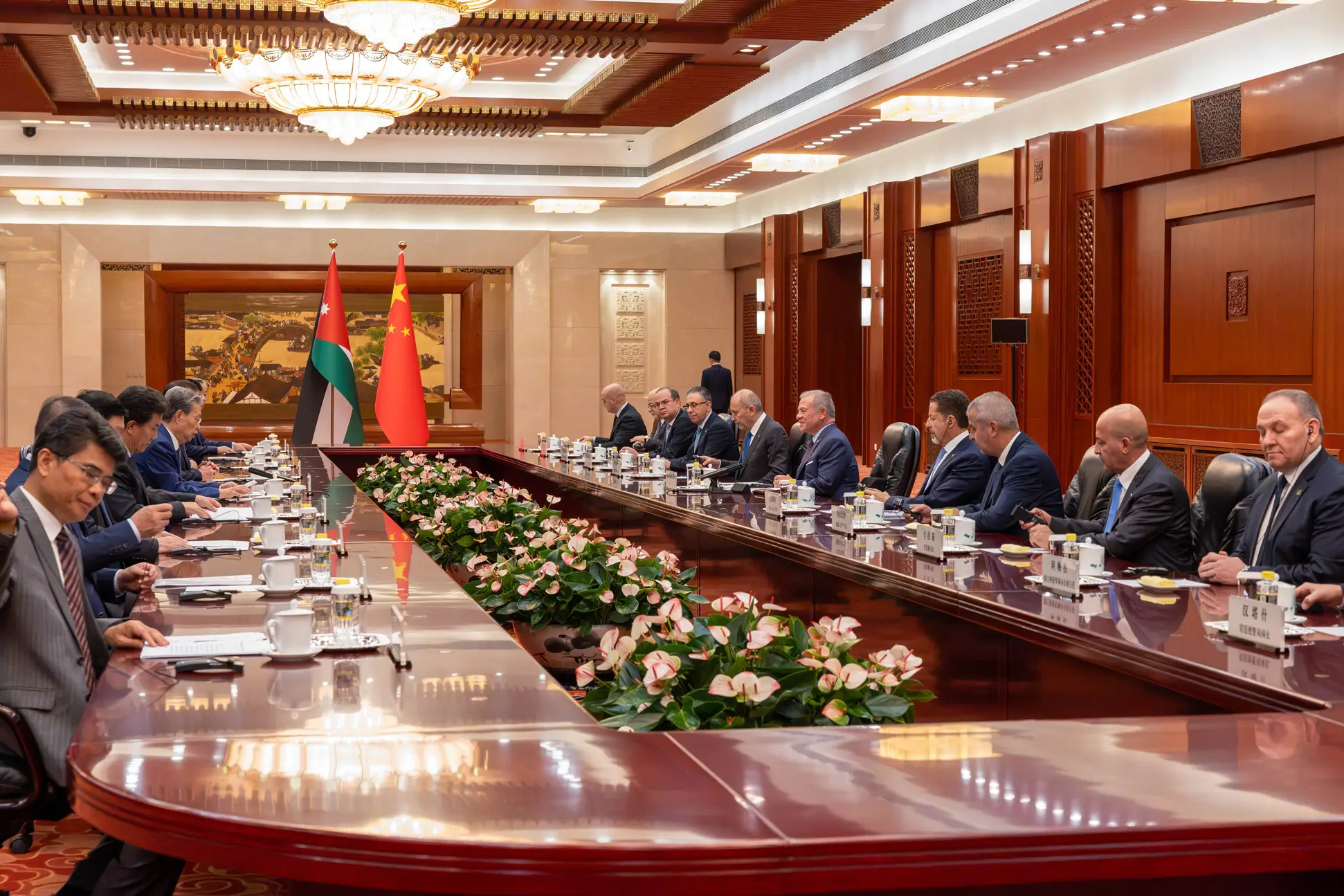 jordan-and-china-king-meets-with-china-npc-standing-committee-chairman-zhao-leji-in-beijing-1-3.jpg