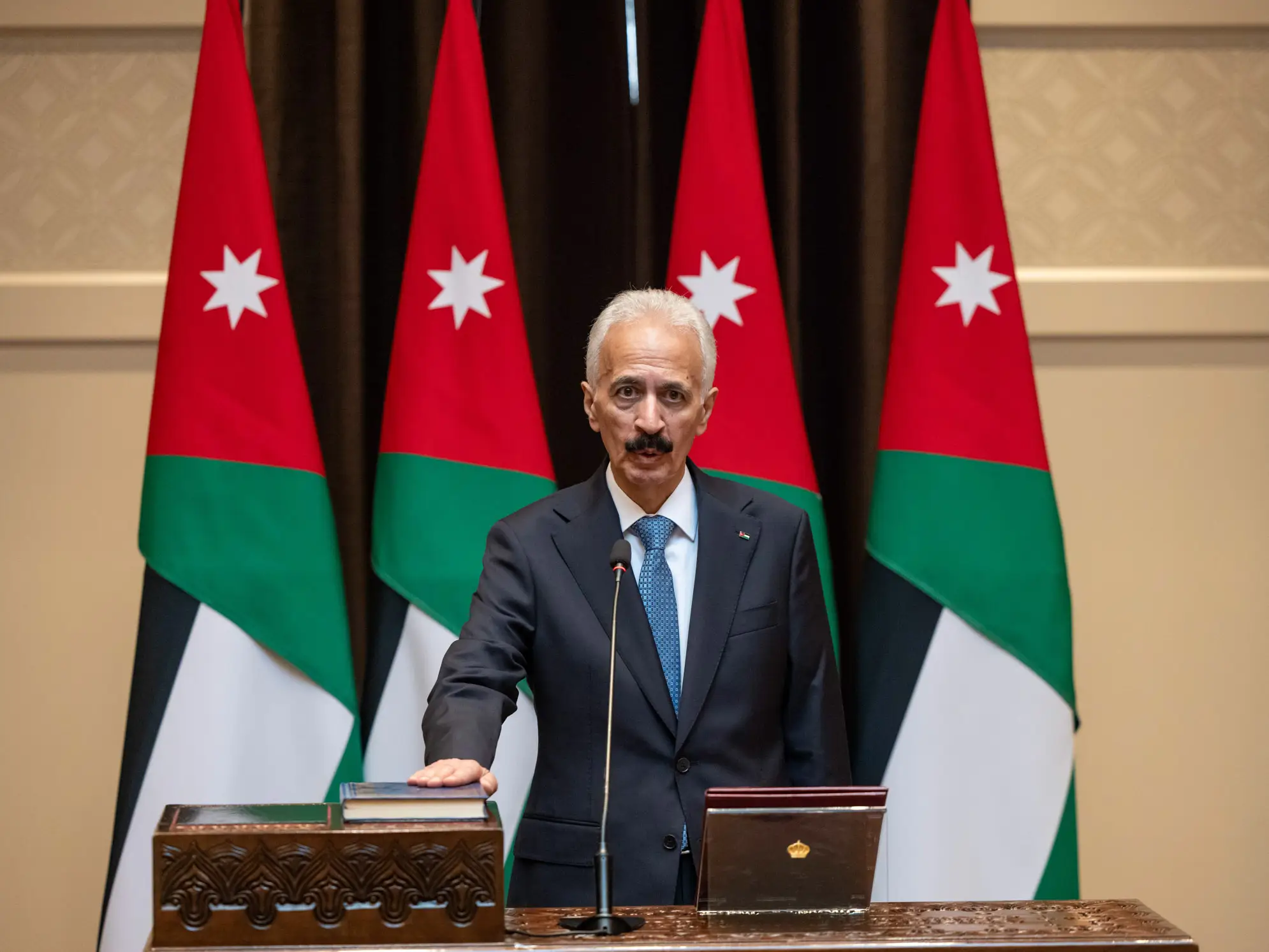 jordan-king-swears-in-dmour-as-chief-attorney-general-2.jpg