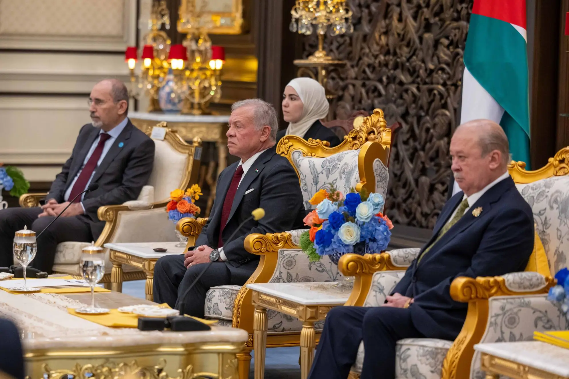 his-majesty-at-the-start-of-his-state-visit-holds-talks-with-the-king-of-malaysia-in-kuala-lumpur-10.jpg