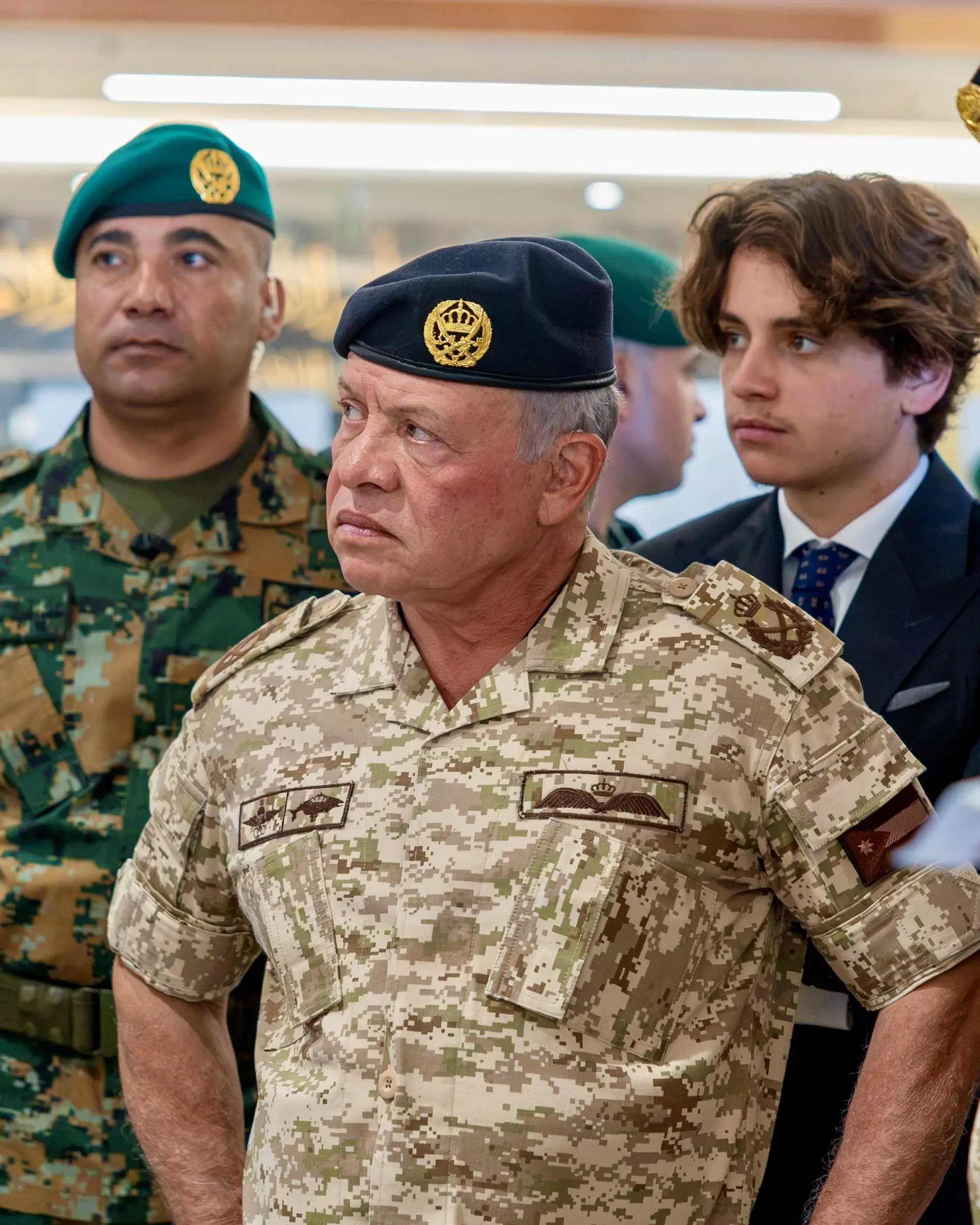 king-visits-jordan-armed-forces-arab-army-general-command-2.jpg