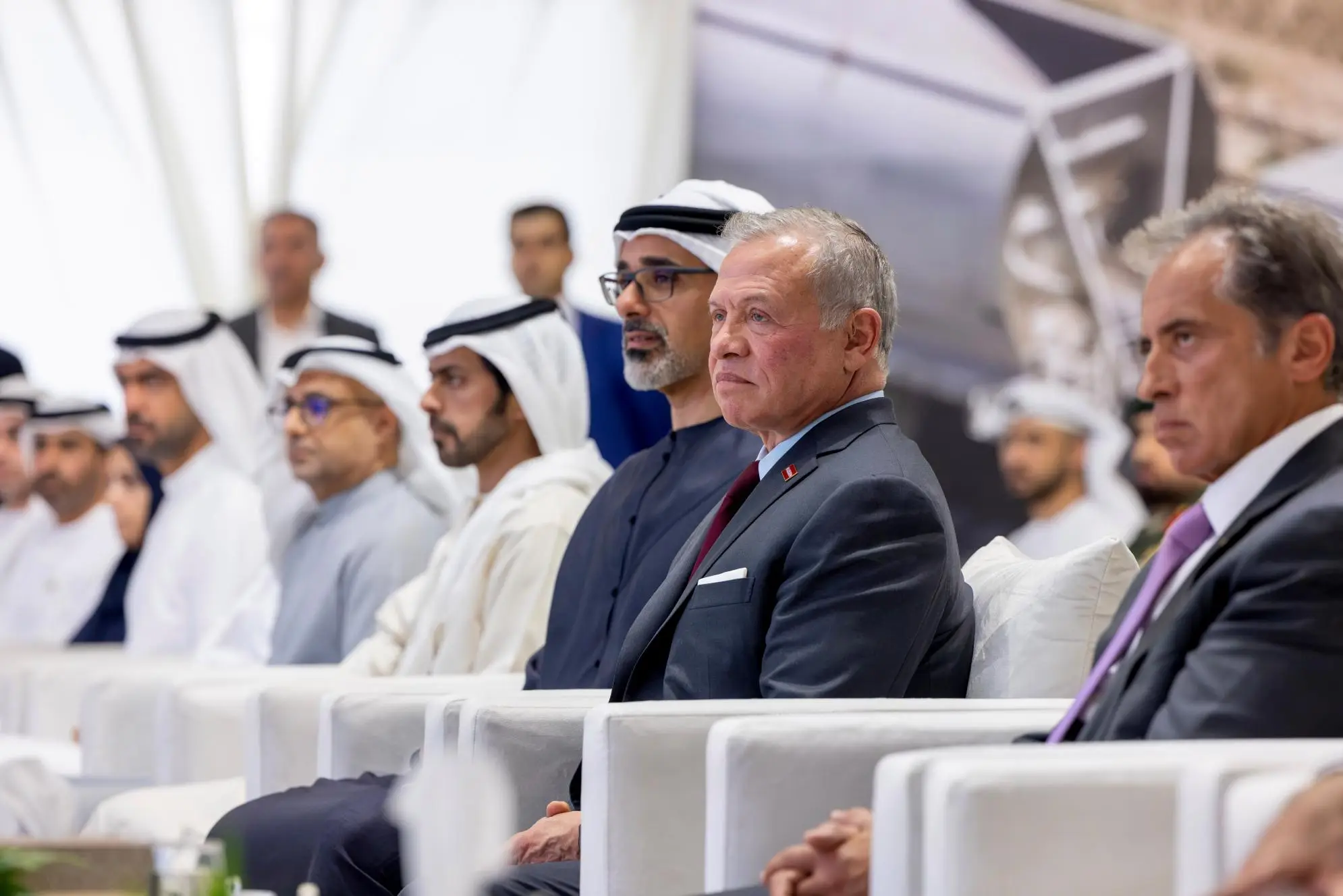 laying-the-foundation-stone-for-the-aqaba-shidiya-maan-railway-project-5.jpg