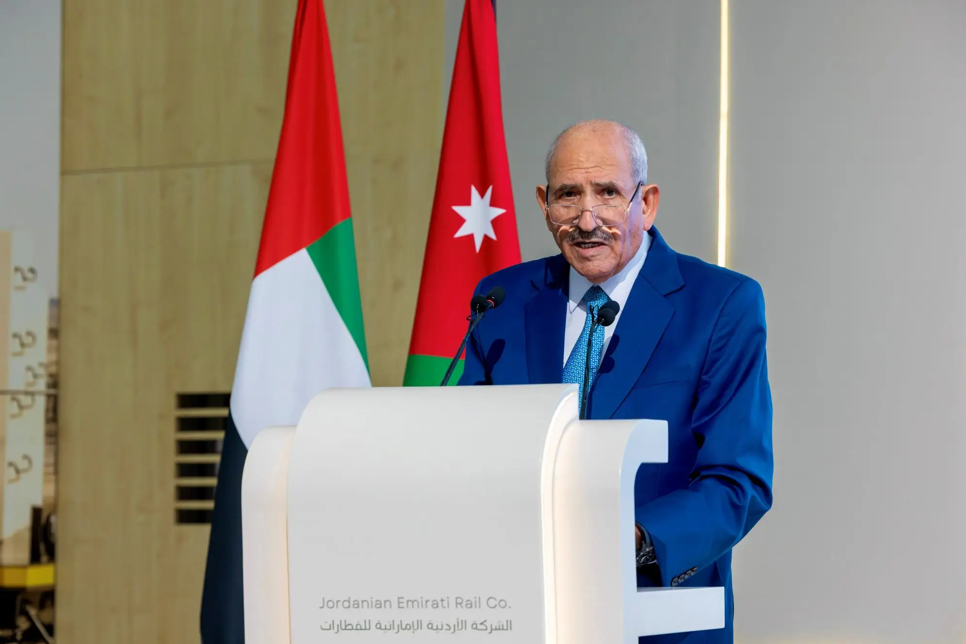 laying-the-foundation-stone-for-the-aqaba-shidiya-maan-railway-project-7.jpg