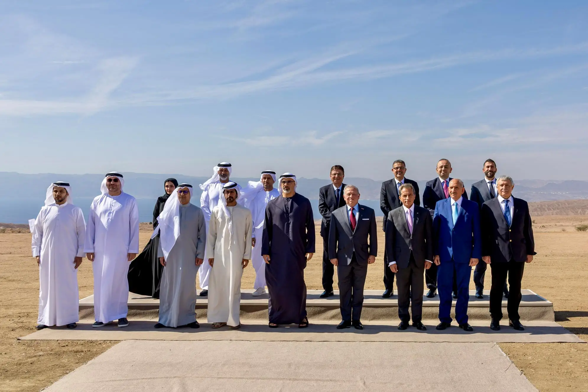 laying-the-foundation-stone-for-the-aqaba-shidiya-maan-railway-project-9.jpg